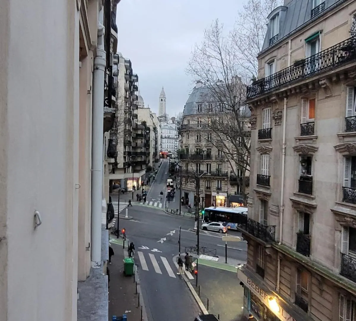 Pres De Montmartre 2 * Paris